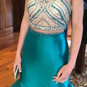 Jovani size 2